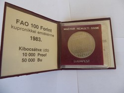 FAO 100 forintos érme, tokkal 1983