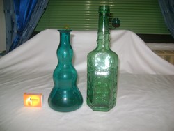 Régi kék és zöld üveg palack - két darab