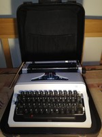 Erika írógép 15000ft