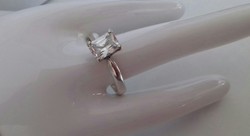 Nagyon szép kis ezüst szoliter gyűrű