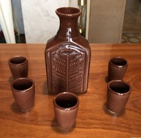 Retro ceramic jug with cups (brown)
