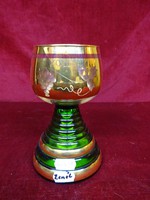 Zenélő üveg boros pohár, zöld alapon arany mintás, magassága 16 cm. Vanneki!