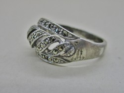 Gyönyörű antik markazitos ezüst gyűrű