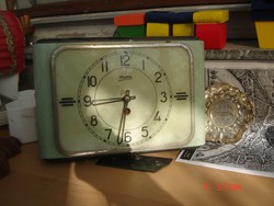 Mom-Budapest clock