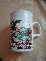 English Ashdale cup, with Yorkshire decor, 3 dl