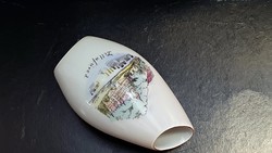 Aquincumi, kicsi, 10 cm.-es, ferde szájú porcelán váza.
