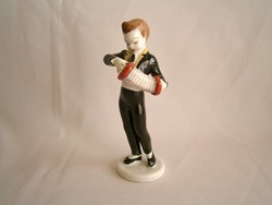 Hollóházi porcelán fiú harmonikával, harmonikás fiú 14 cm magas
