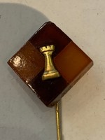 Borotyán arany sakk kitűző