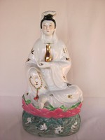 Nagy méretű keleti porcelán Kuan Yin istennő