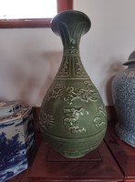 Csodálatos, szeladon mázas kínai váza.