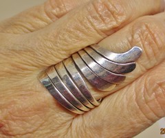 Szépséges nagyméretű kézműves ezüst gyűrű 
