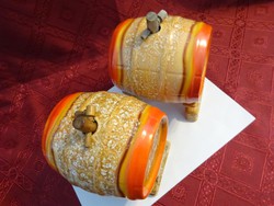 Porcelán boros hordó, magassága 16 cm, hossza 12 cm. Vanneki!