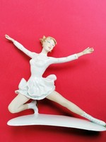 Schaubach Kunst porcelán korcsolyázó lány 
