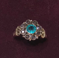 Smaragdos, gyémánt gyűrű