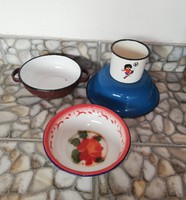 Zománcos 4 db-os csomag focis bögre virágos tányér 16 cm-es barna tál kék tányér nosztalgia darabok