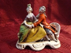 Antique hummel porcelain figurine, couple in love on the bench, marking gm 582. Vanneki!