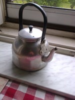 Teafőző, víz forraló