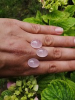 Rose quartz jewelry stones, mineral crystal