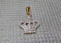 14 karátos cirkóniaköves korona arany medál