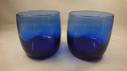 2 db vastag talpú nehéz kék fújt üvegpoharak a XX.szd második felében készültek