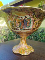 Kínai készítésű XX.századi díszes, festett porcelán tál 