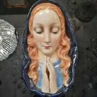 Ausztria jelzés."Sz. Mária" Kerámia fali maszk kézzel festett színes és natúr máz. Ritka! N-45