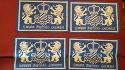 4 db heraldikai motívumos tányéralátét