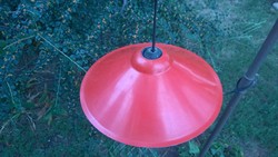 Cozy ceiling lamp with a red metal plate, diameter 30 cm