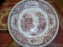 Spectacular English porcelain serving bowl, pink