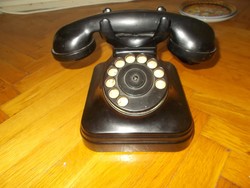 régi bakelit tárcsás telefon