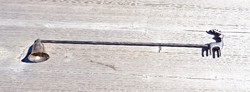 46 cm. hosszú szarvas végű gyertyakoppintó