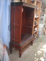 Antik, kínai szekrényke