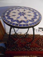 Kávézó asztal virágtartó állvány kovácsoltvas mozaik csempe 60*30 cm