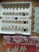 Chess set made of glass 1800ft