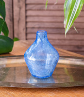 Retro karcagi (berekfürdői) fátyolüveg váza - pici kék repesztett üveg váza