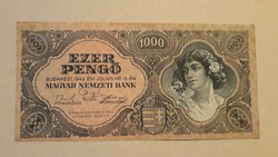 1000 Pengő, 1945 ,hajtott ,bélyeg nélkül