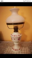 Wallendorf porcelán petróleumlámpa