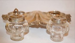 Ezüst tinta-toll tartó eredeti kristály üvegeivel ezüstjelekkel több helyen