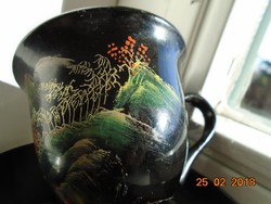 Kézzel festett aranyozott magashegyi tájjal, japán lakkfa csésze alátéttel