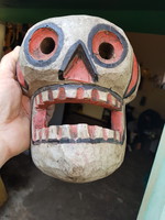 Régi, rítikus, fából faragott sámán maszk 