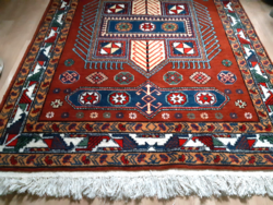 Azeri kézi csomózású nagyon szép szőnyeg