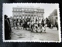 1938 KORONAŐRSÉG LOVASFOGAT FOTÓ BUDAPEST VÁRNEGYED SZENT GYÖRGY TÉR HONVÉDELMI MINISZTÉRIUM