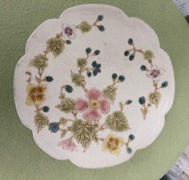 Antik Zsolnay kínáló 1800as évekből! Családi címer, tortatál virágmintás asztalközép. 