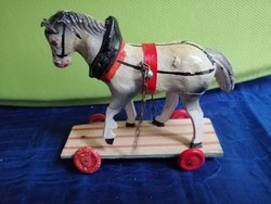 Antik figura ló