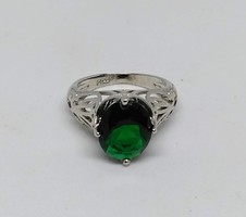 925-s ezüsttel töltött (SF) gyűrű fehérarany bevonattal, smaragd CZ kővel