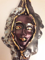 GYŰJTEMÉNYBŐL Romolo Verzolini exkluzív jelzett aranyozott kerámia fali maszk falidísz 1970-es évek