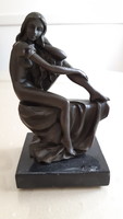 Szecessziós bronz női akt