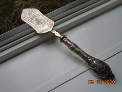 Angyalkás látványos ezüst nyelű tortalapát 31 cm