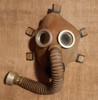 Russian child in gas mask