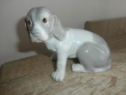 Nagyon kedves porcelán kutya figura